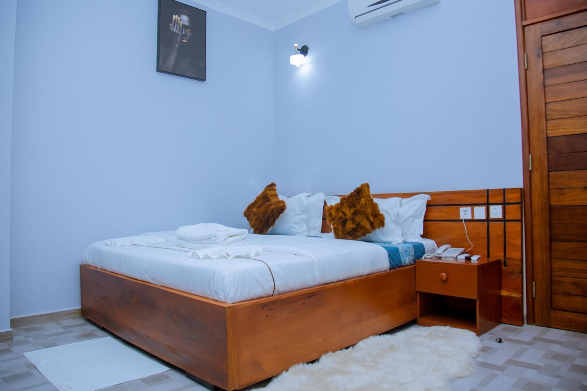 Hotel Rolax Dar es Salaam Exteriér fotografie